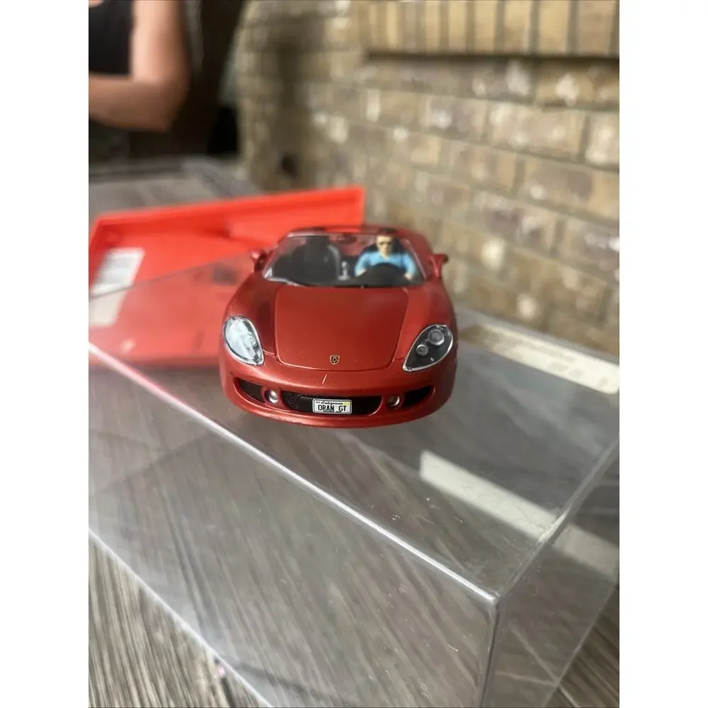 1/32 Slot Car 25451 Carrera Evolution Porsche Carrera GT Red Road Car Racing